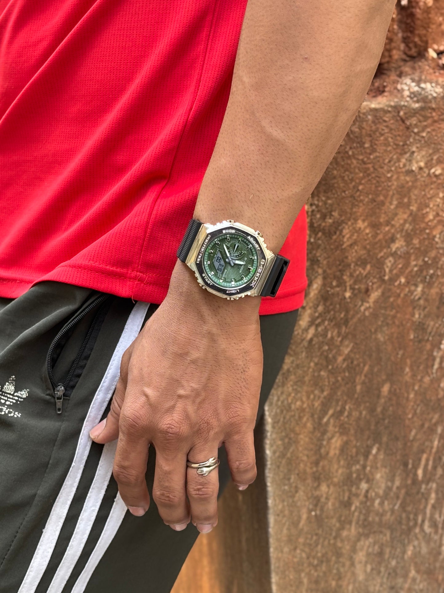 G-CASIO ANALOG WATCH ( Metal bezel , green , blue dial )