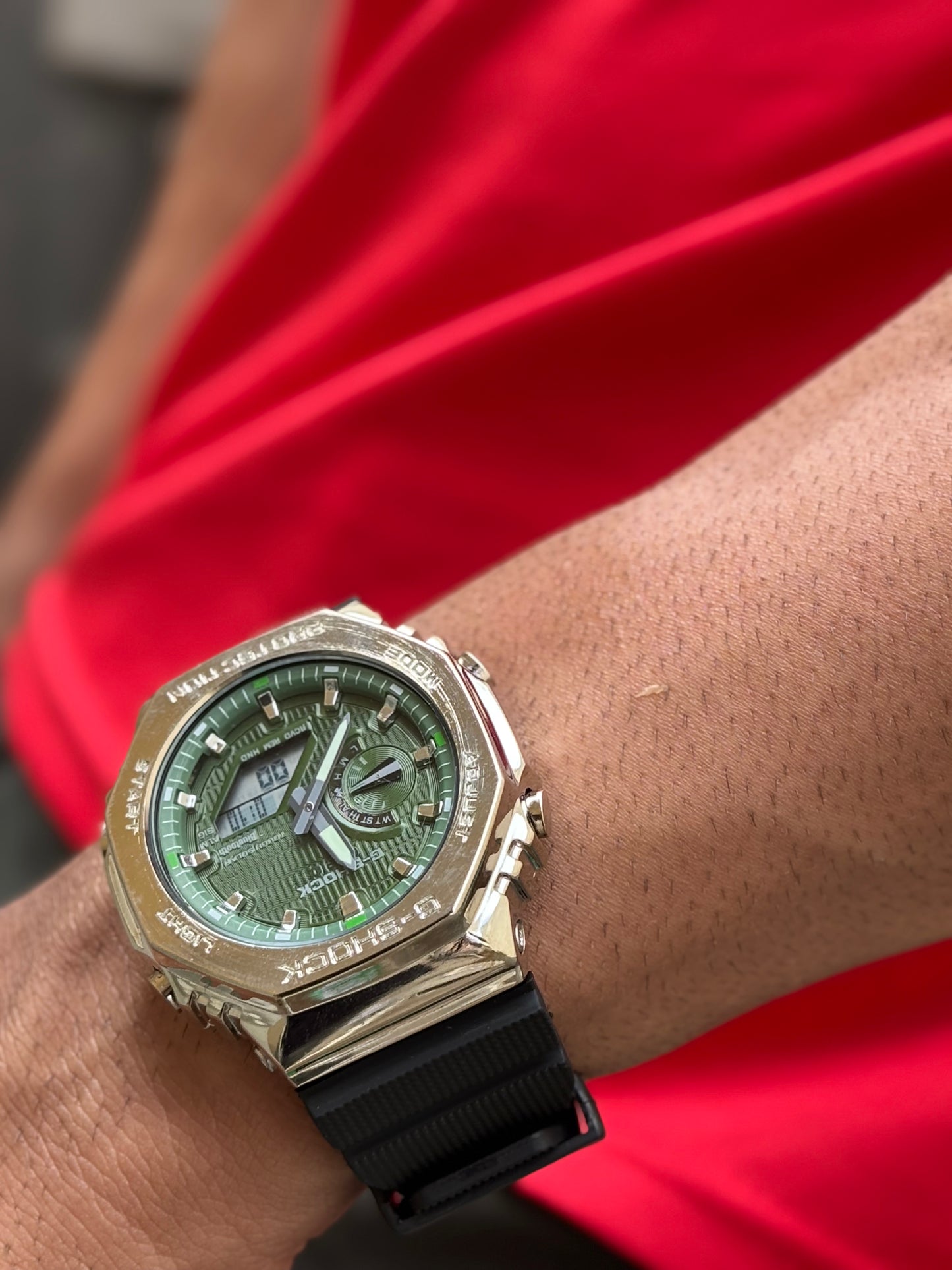 G-CASIO ANALOG WATCH ( Metal bezel , green , blue dial )