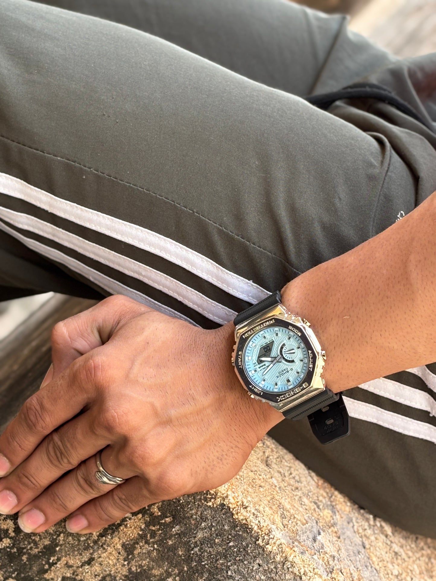 G-CASIO ANALOG WATCH ( Metal bezel , green , blue dial )