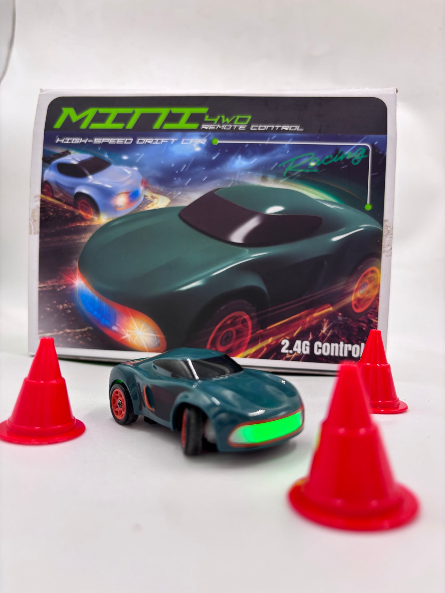 🚗💨 Mini RC Drift Car – High-Speed Remote Control Racing Toy 🛞🟧⚪