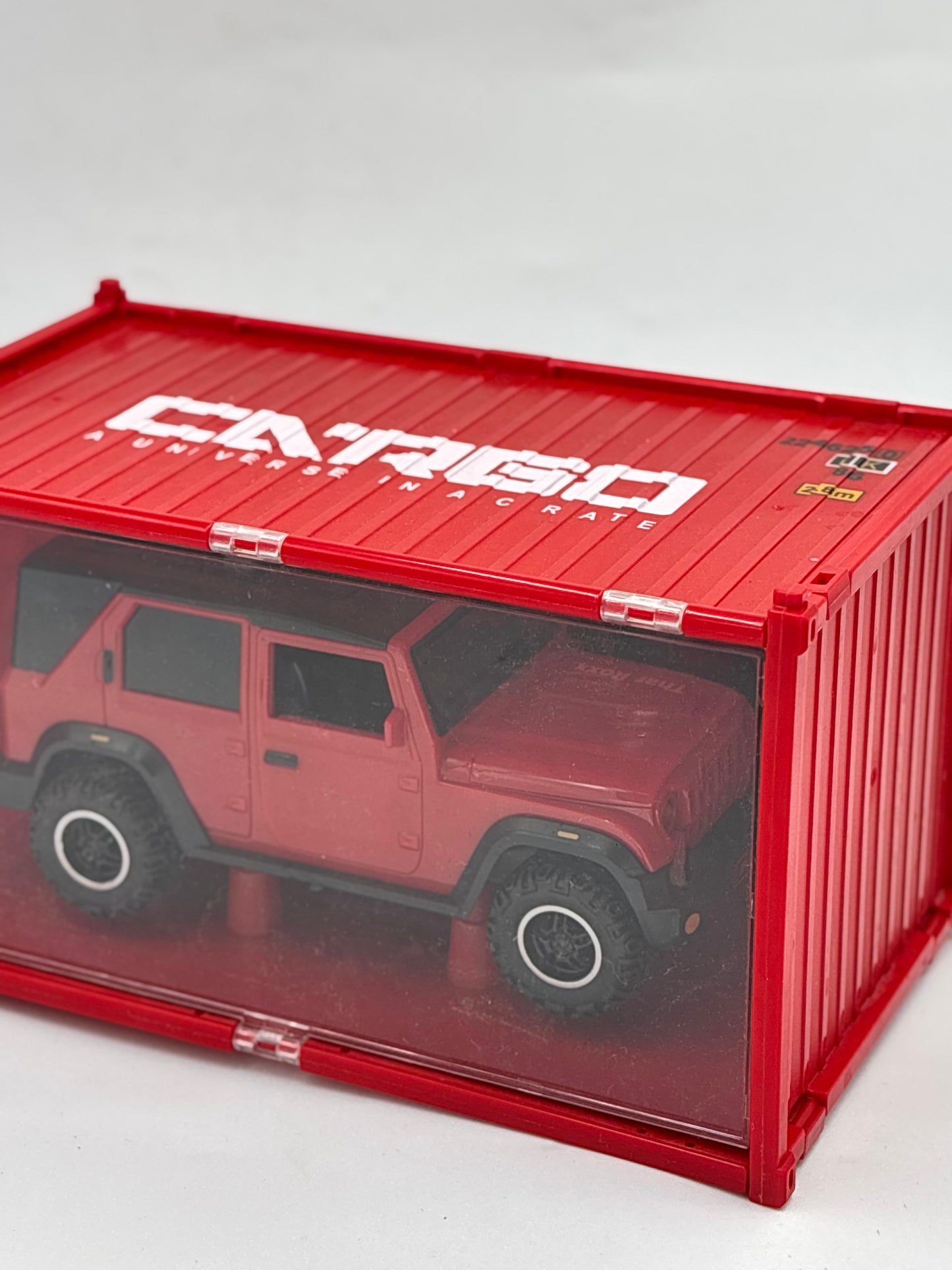 🚙 Premium Mahindra Thar Metal Toy Car with Display Garage & Realistic Smoke Function