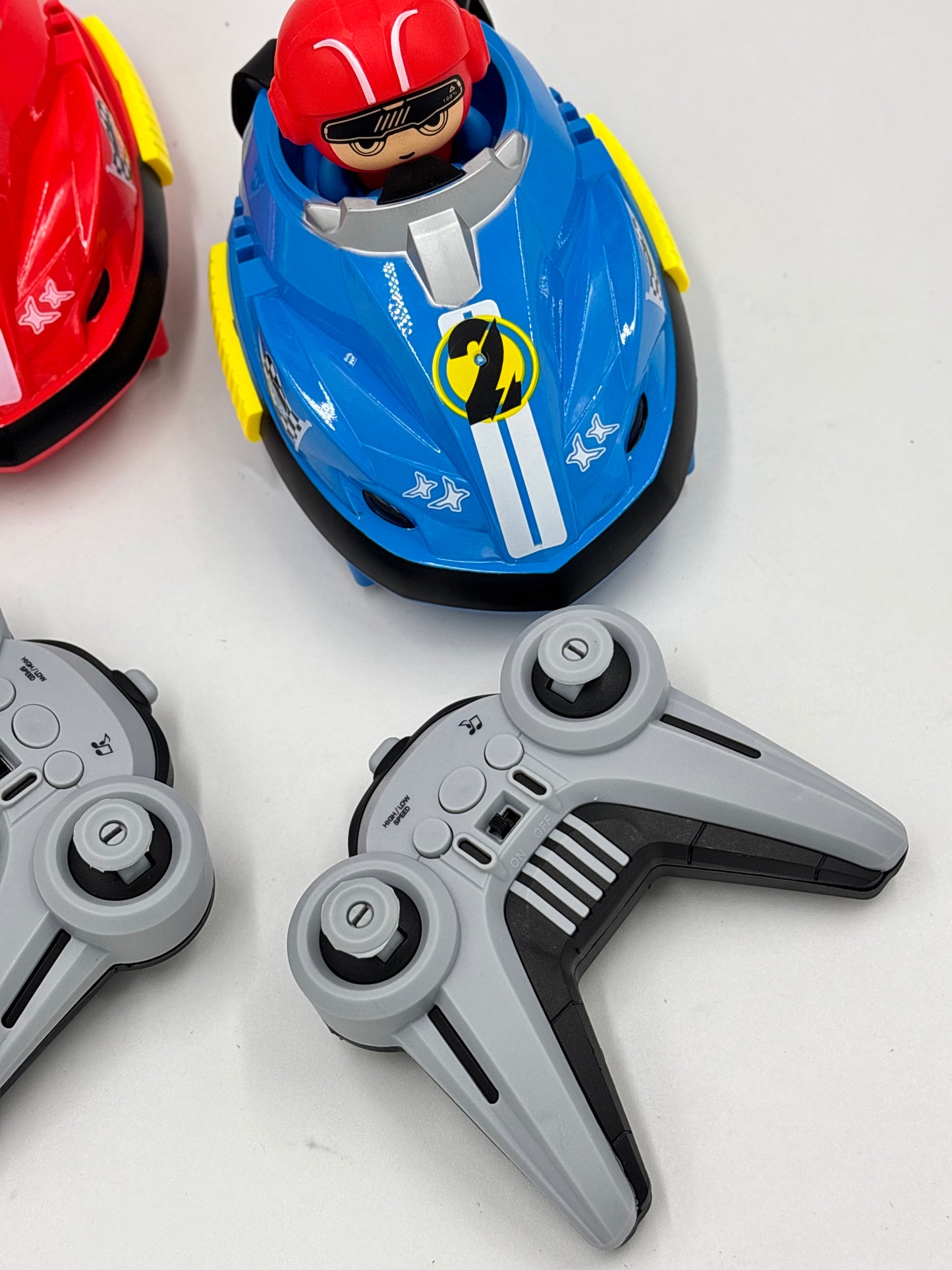 RC Go Kart Battle Game – 2 Player Bumper Car Set